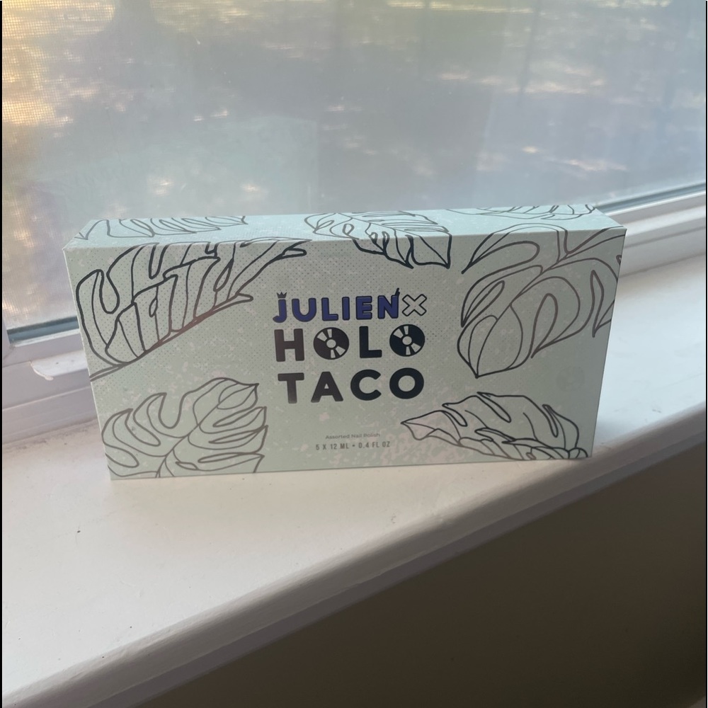 Holo Taco X Julien Collection Box **NO POLISH**